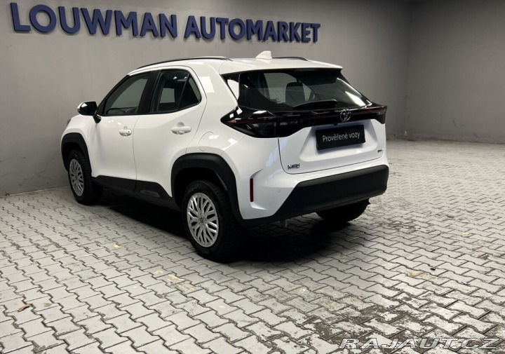 Toyota Yaris Cross 1,5 Hybrid AT Comfort 2025