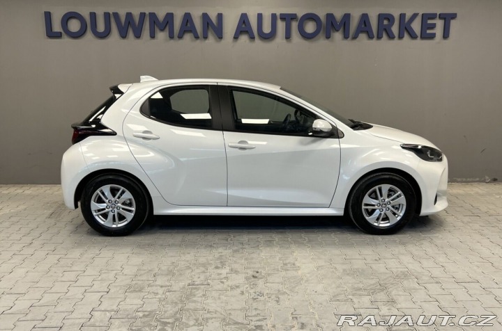 Toyota Yaris 1,5 Hybrid AT Comfort 2025
