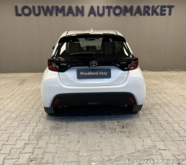 Toyota Yaris 1,5 Hybrid AT Comfort 2025