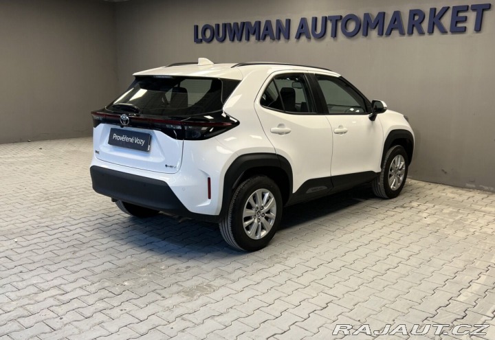 Toyota Yaris Cross 1.5 Hybrid AT COMFORT 2025