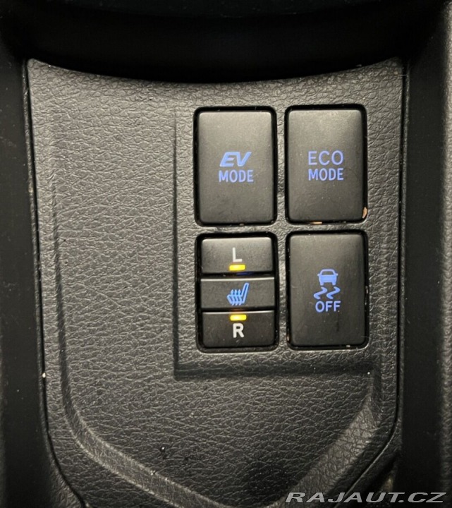 Toyota Yaris Hybrid AT Selection Smart 2018