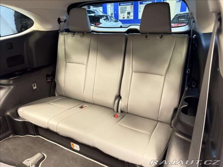 Toyota Highlander 2,5 Hybrid AT PRESTIGE AW 2022