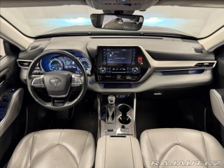 Toyota Highlander 2,5 Hybrid AT PRESTIGE AW 2022