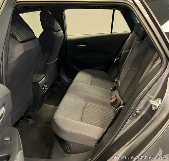 Toyota Corolla TS 1,8 Hybrid AT Comfort 2025