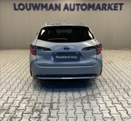 Toyota Corolla 1,8 TS COMFORT STYLE TECH 2021