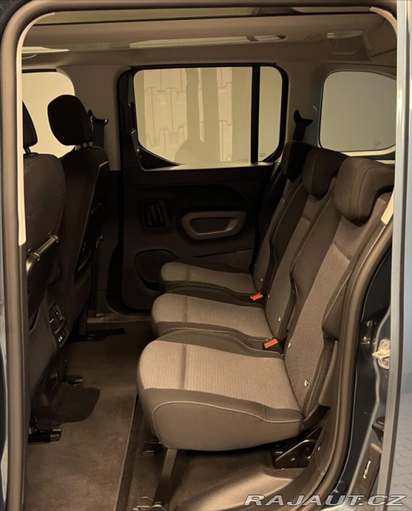 Toyota ProAce City Verso 1,5 D 8AT VIP L1 2024