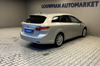 Toyota Avensis 1.8 VVT-i Sol 2011