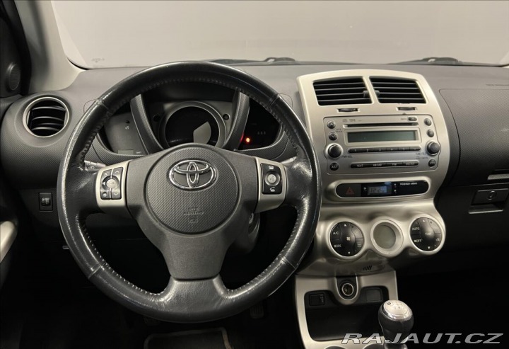 Toyota Urban Cruiser 1,3 2010