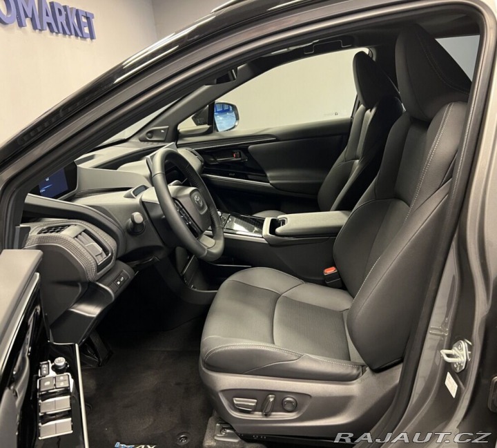 Toyota bZ4X EXECUTIVE 2025
