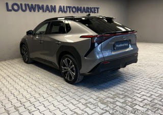 Toyota bZ4X EXECUTIVE 2025