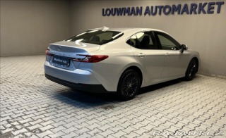 Toyota Camry 2,5 Hybrid AT COMFORT 2025