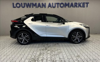 Toyota C-HR 2,0 HEV AWD EXECUTIVE PRE 2025