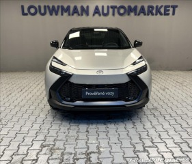 Toyota C-HR 2,0 HEV AWD EXECUTIVE PRE 2025