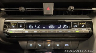 Toyota C-HR 2,0 HEV AWD EXECUTIVE PRE 2025
