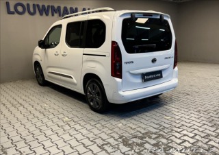 Toyota ProAce City Verso 1,5 D 8AT FAMILY L1 2022