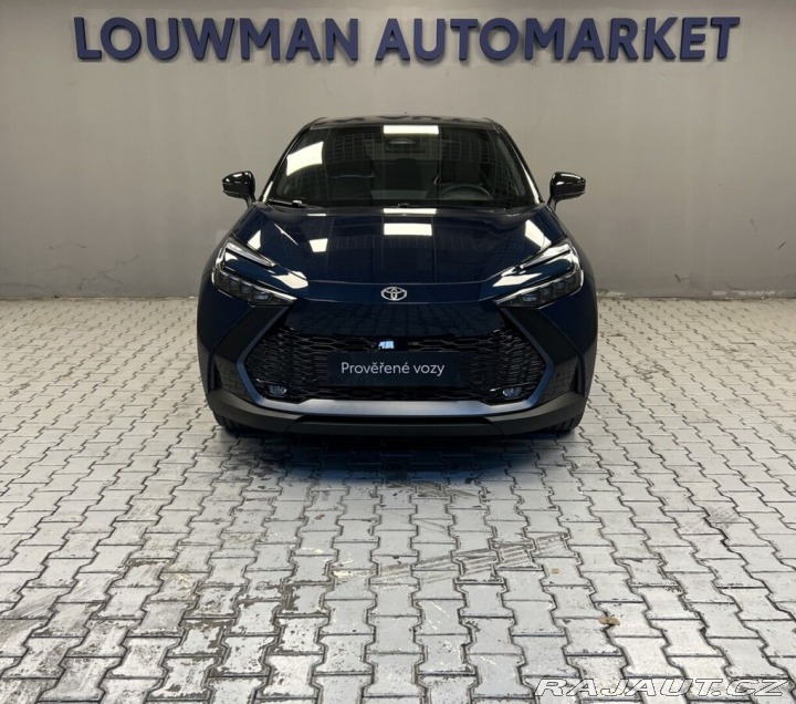 Toyota C-HR 2,0 HYBRID AT AWD EXECUTI 2025