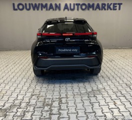 Toyota C-HR 2,0 HYBRID AT AWD EXECUTI 2025