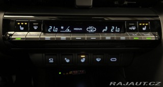 Toyota C-HR 2,0 HYBRID AT AWD EXECUTI 2025