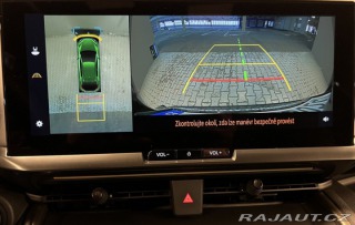 Toyota C-HR 2,0 HYBRID AT AWD EXECUTI 2025