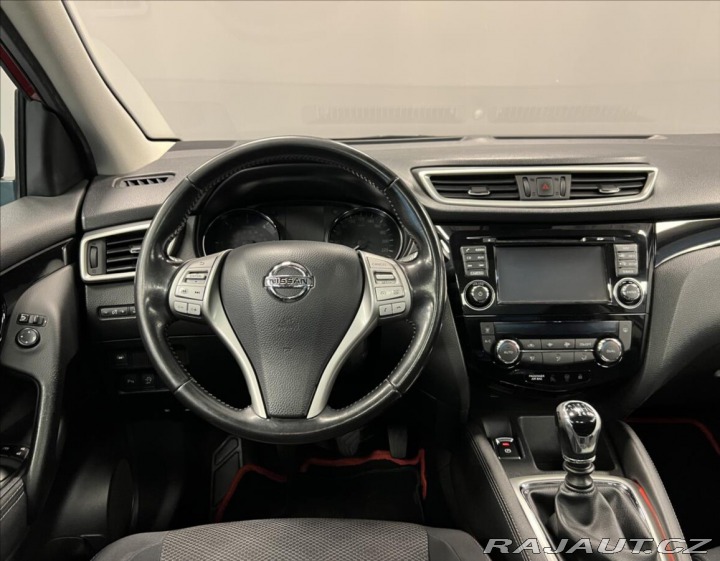 Nissan Qashqai 1,6 TAŽNÉ, NAVI 2016