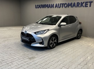 Toyota Yaris Hybrid e-CVT Style