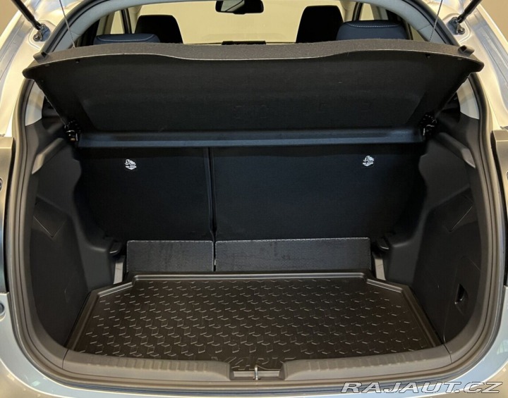 Toyota Yaris Hybrid e-CVT Style 2025