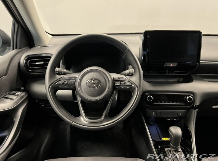 Toyota Yaris Hybrid e-CVT Style 2025