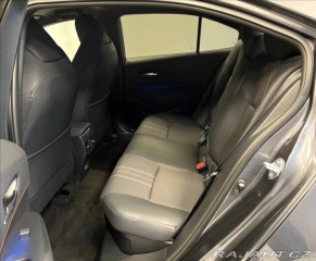 Toyota Corolla 1,8 Hybrid AT GR SPORT DY 2025