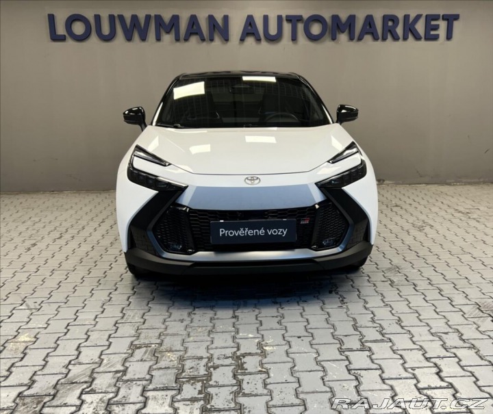 Toyota C-HR 2,0 PHEV GR SPORT VIP 2025
