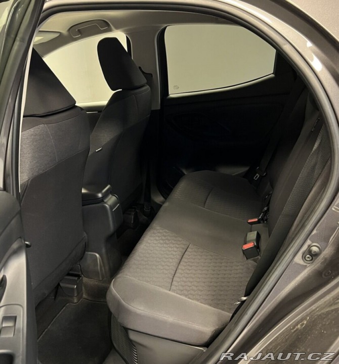 Toyota Yaris 1.5 Hybrid AT COMFORT STY 2020