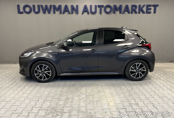 Toyota Yaris 1.5 Hybrid AT COMFORT STY 2020