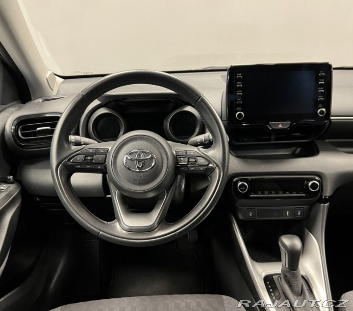 Toyota Yaris 1.5 Hybrid AT COMFORT STY 2020