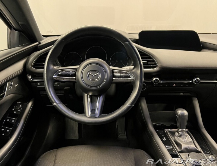 Mazda 3 Skyactive G 150 AT PLUS 2020