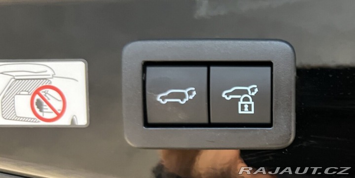 Toyota C-HR 2,0 PHEV TOKYO EDITION 2025
