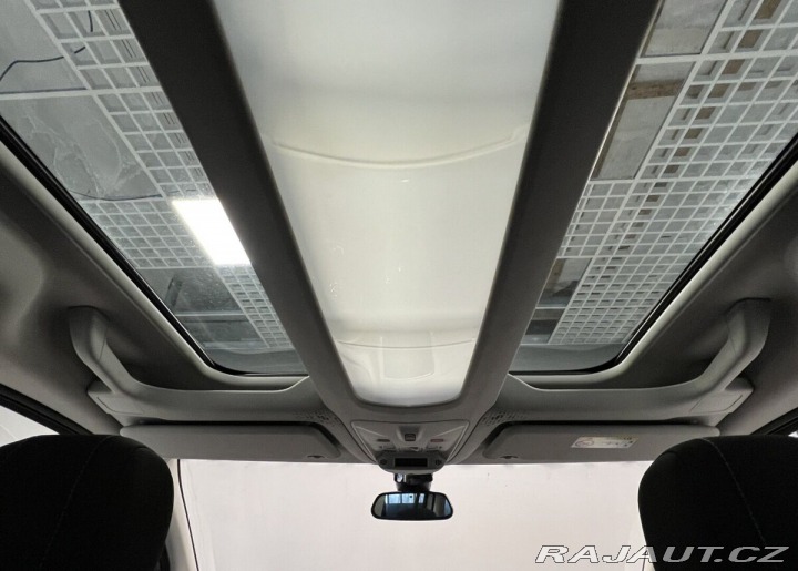 Toyota ProAce City Verso 1,5 8AT FAMILY L1 PANO 2024