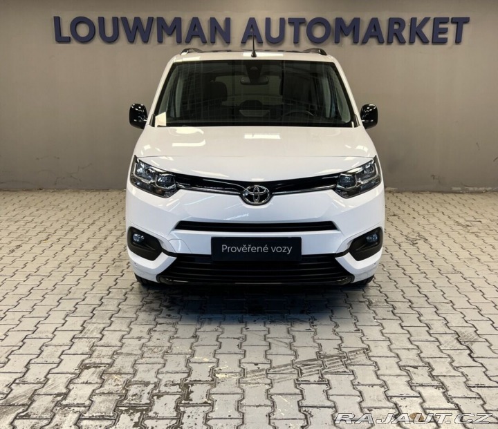 Toyota ProAce City Verso 1,5 8AT FAMILY L1 PANO 2024
