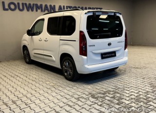 Toyota ProAce City Verso 1,5 8AT FAMILY L1 PANO 2024