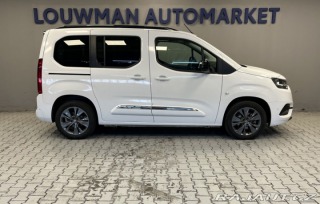Toyota ProAce City Verso 1,5 8AT FAMILY L1 PANO 2024