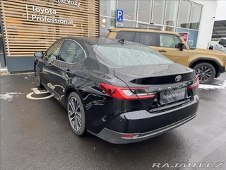 Toyota Camry 2,5 EXECUTIVE 2024