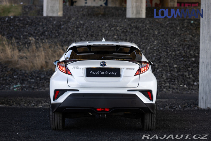 Toyota C-HR 1,8 AT STYLE 2023