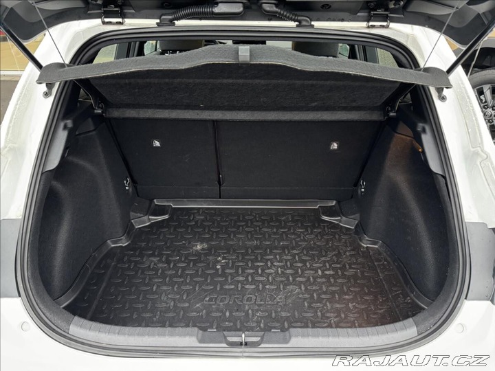 Toyota Corolla 1,8 HB AT COMFORT TECH 2024