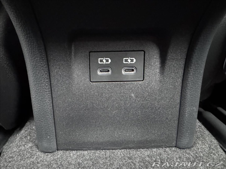 Toyota Prius 2,0 PRESTIGE 2024