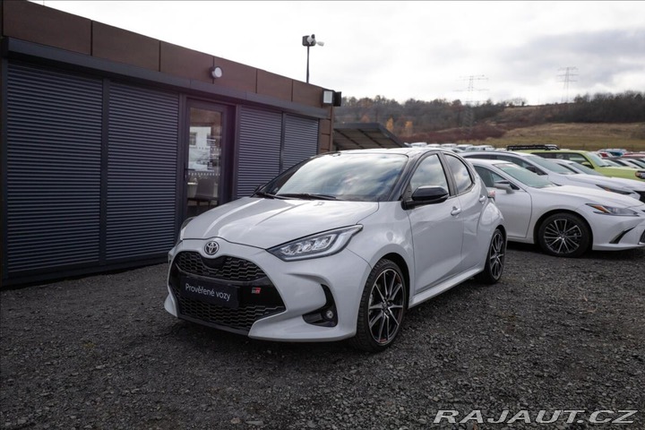 Toyota Yaris 1,5 AT GR SPORT 2022