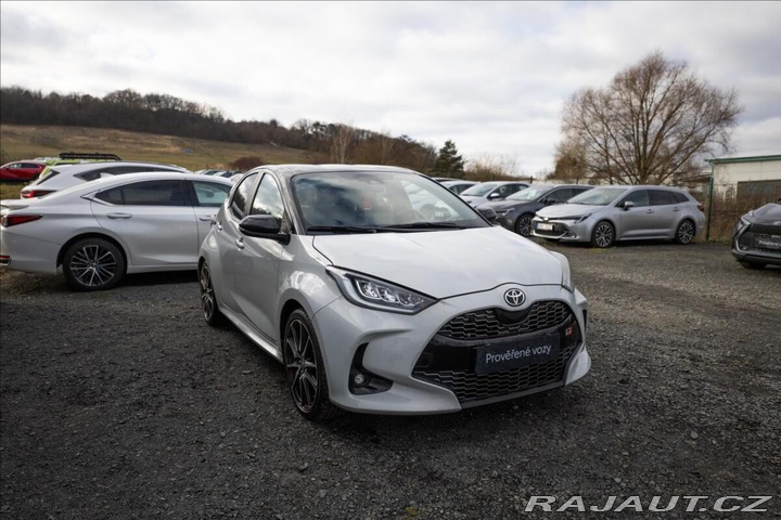 Toyota Yaris 1,5 AT GR SPORT 2022