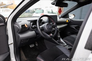 Toyota Yaris 1,5 AT GR SPORT 2022