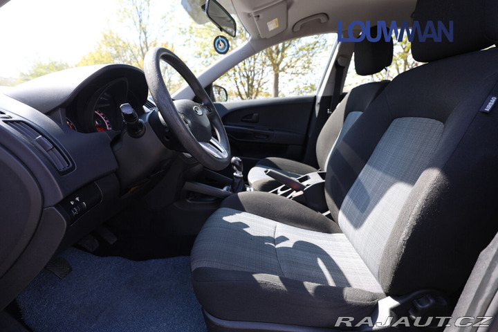 Kia Ceed  2012