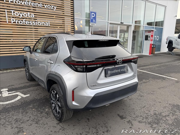 Toyota Yaris Cross 1,5 AT STYLE 2024