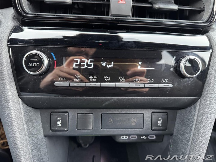 Toyota Yaris Cross 1,5 AT STYLE 2024