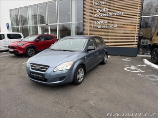 Kia Ceed 1,4 2009