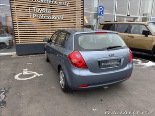 Kia Ceed 1,4 2009